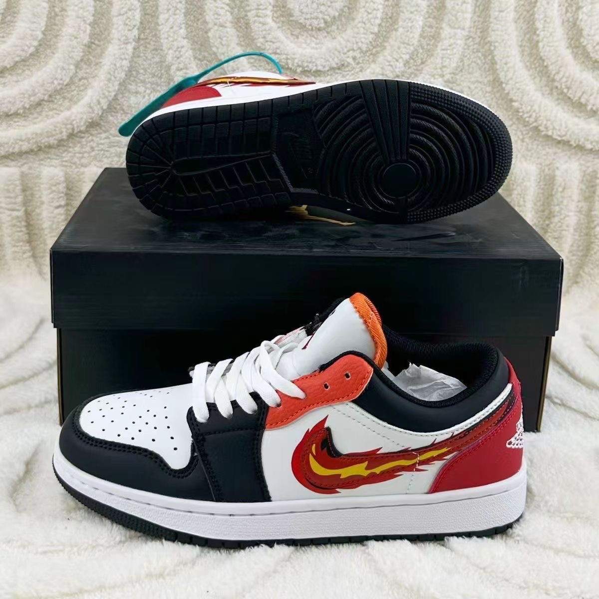 ArtsLuxury | Luxury Boutique