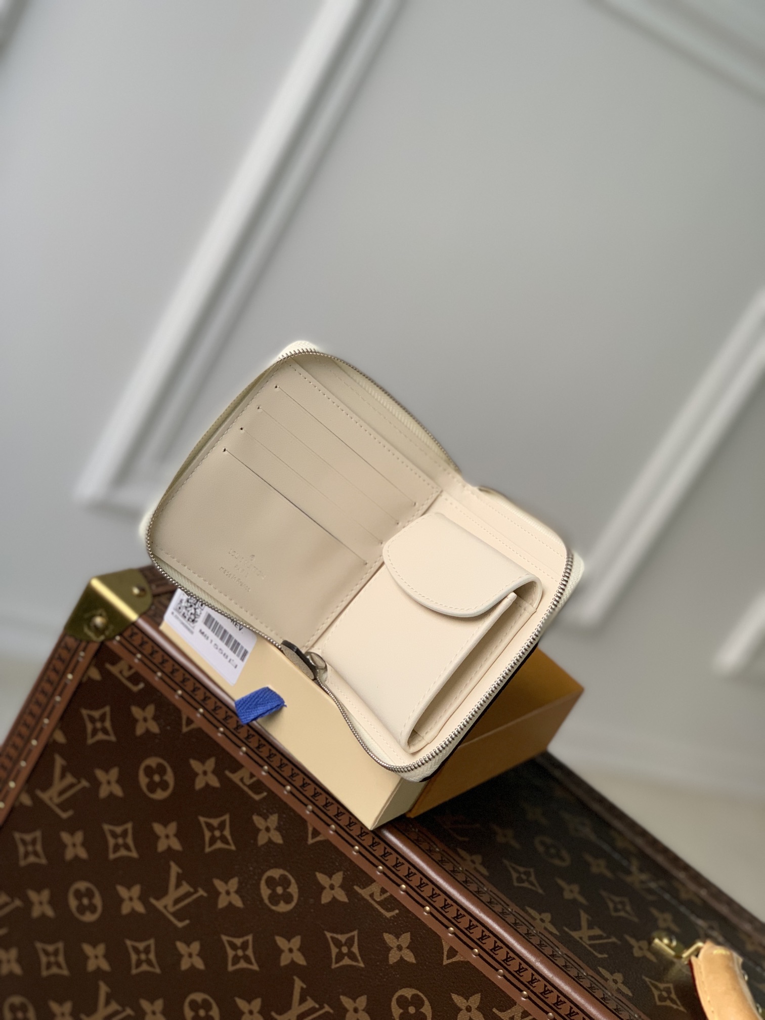 ArtsLuxury | Luxury Boutique