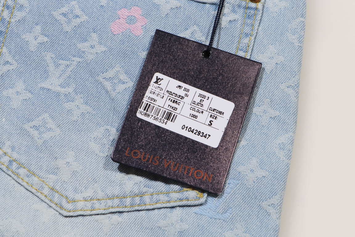 ArtsLuxury | Luxury Boutique