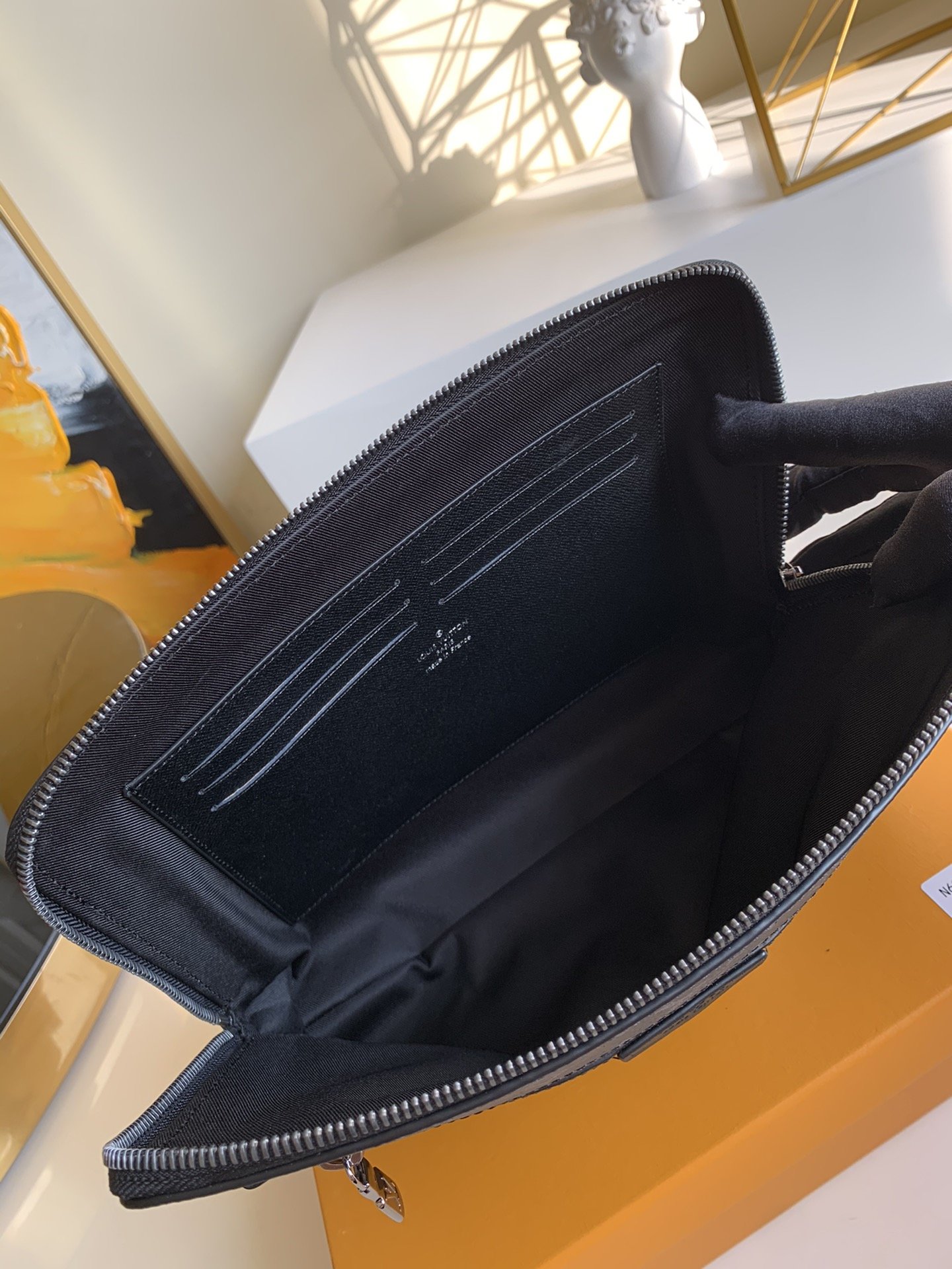 ArtsLuxury | Luxury Boutique