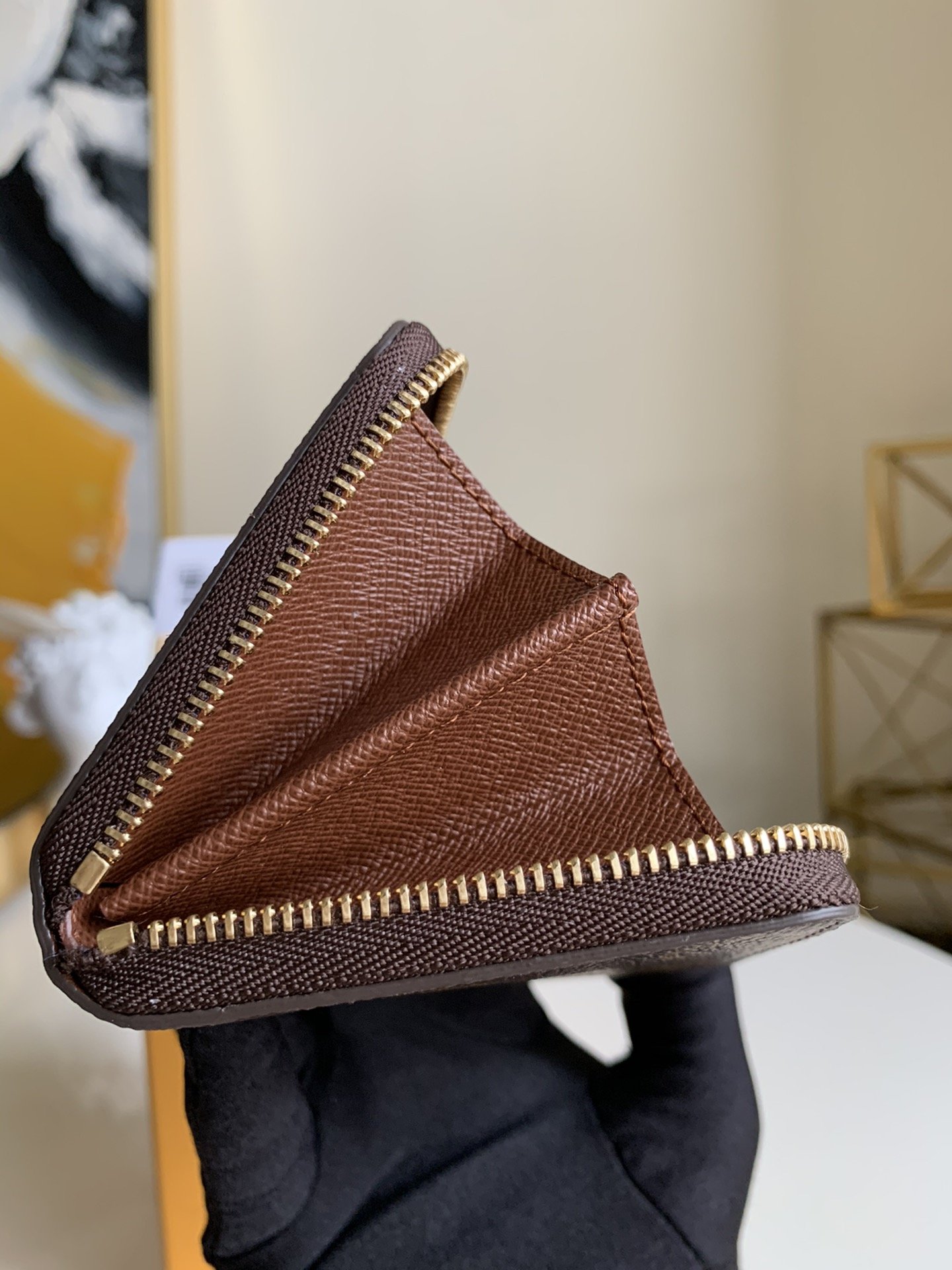 ArtsLuxury | Luxury Boutique