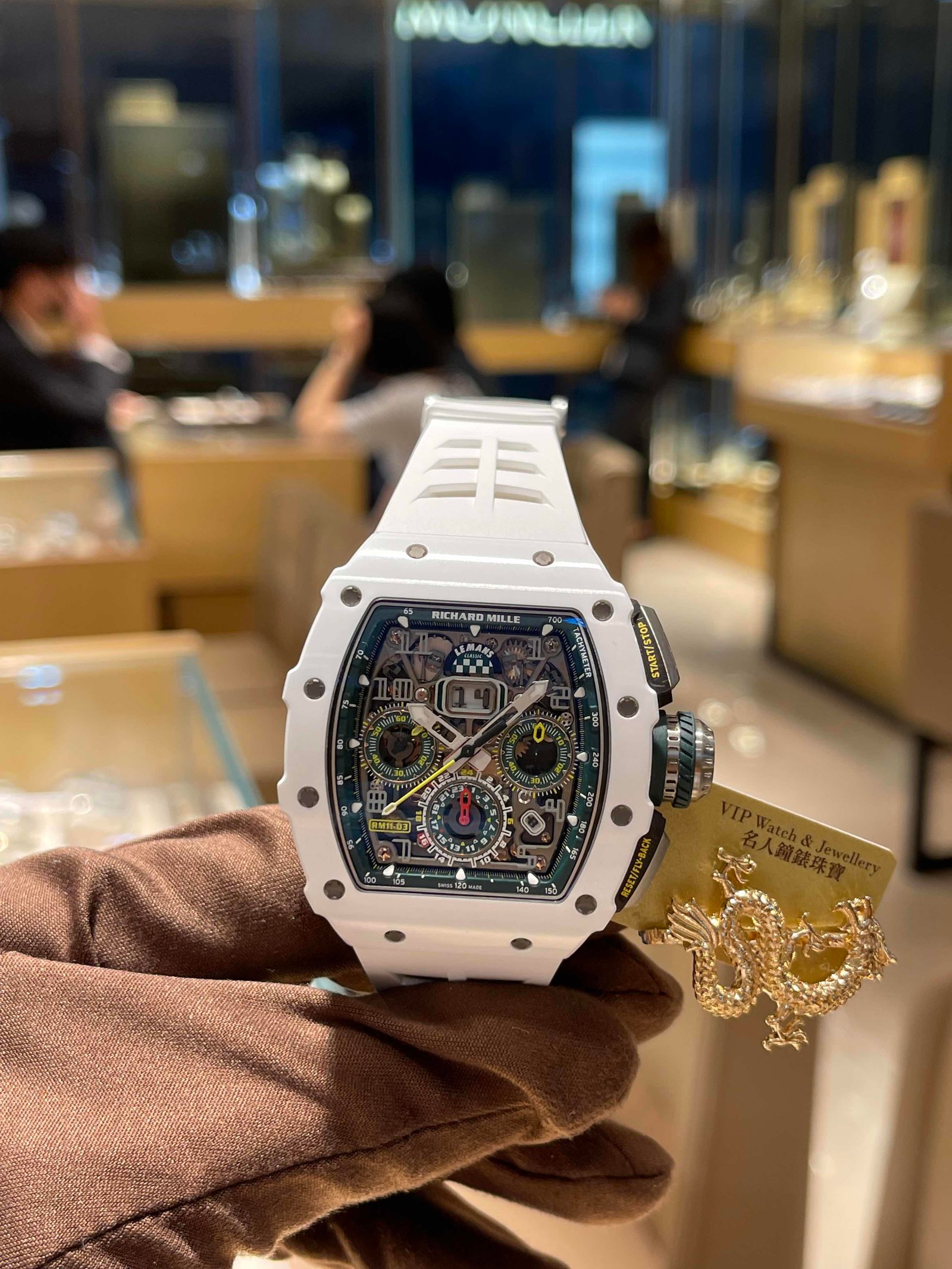 ArtsLuxury | Luxury Boutique