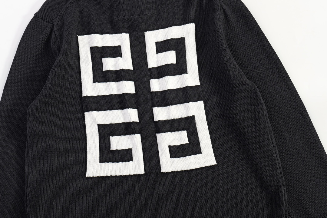 ArtsLuxury | Luxury Boutique