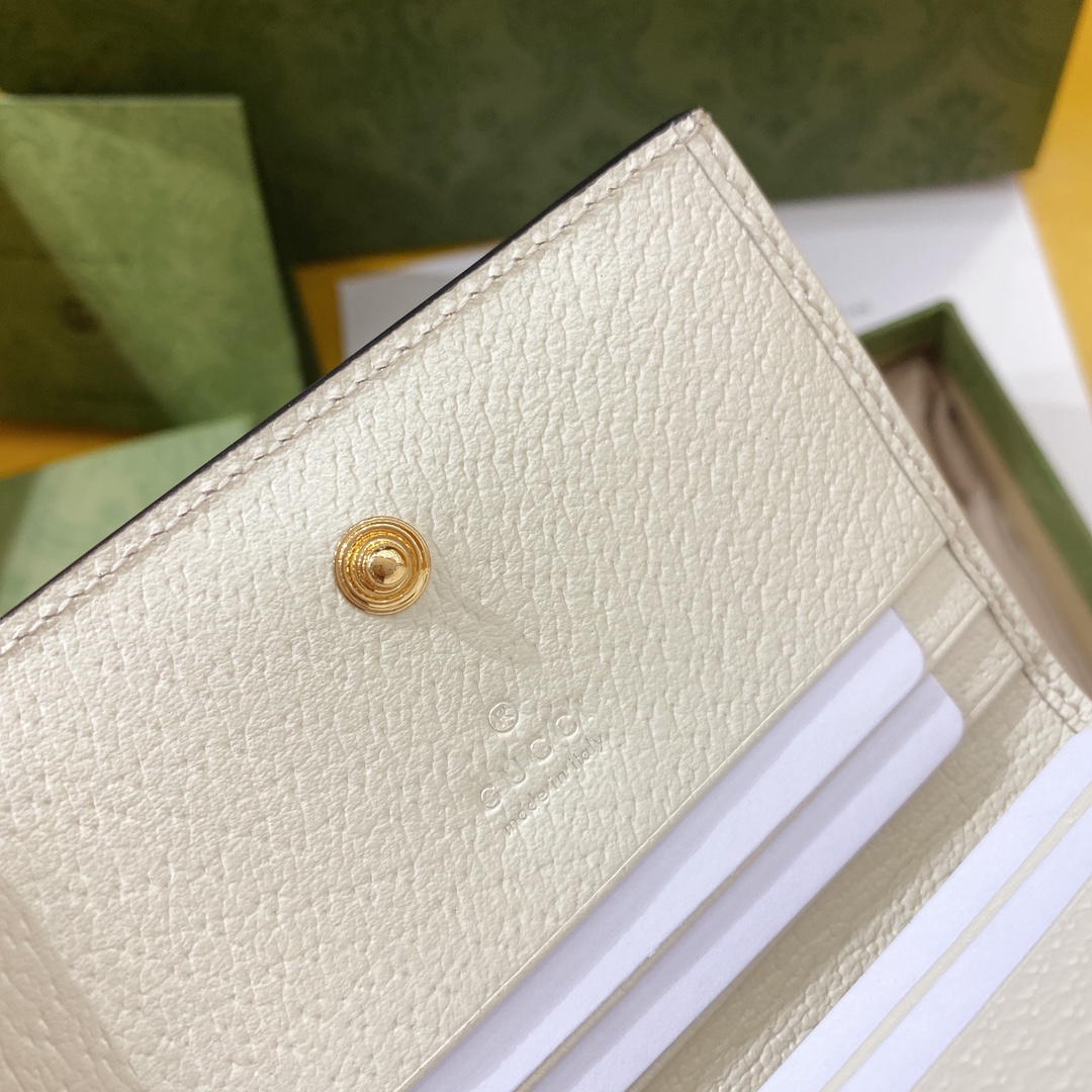 ArtsLuxury | Luxury Boutique