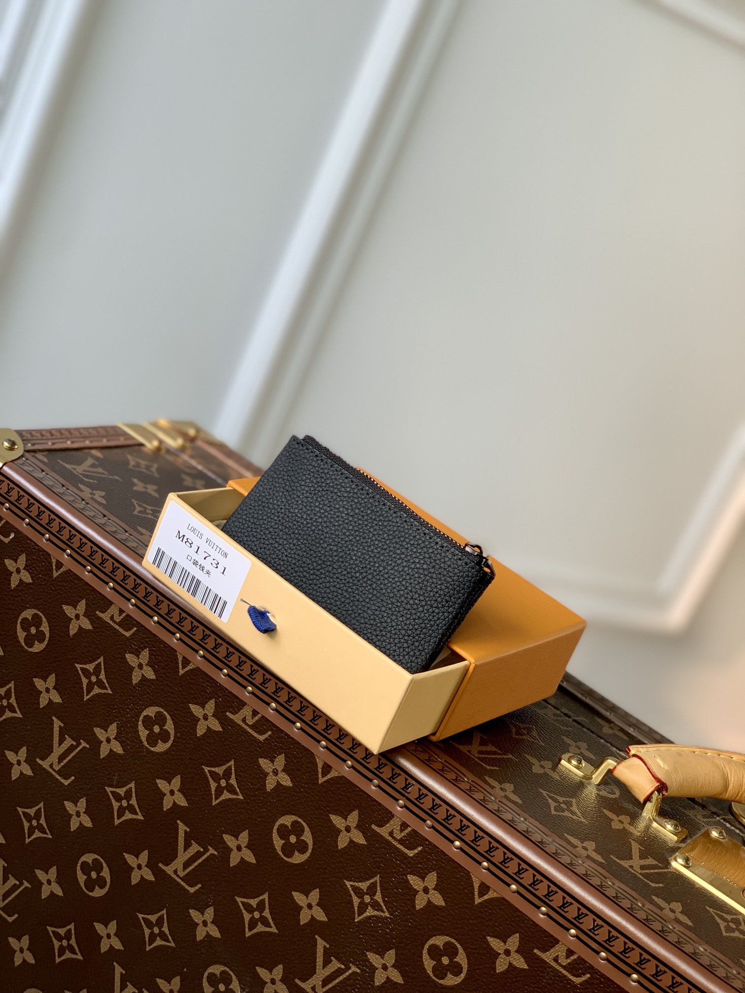 ArtsLuxury | Luxury Boutique