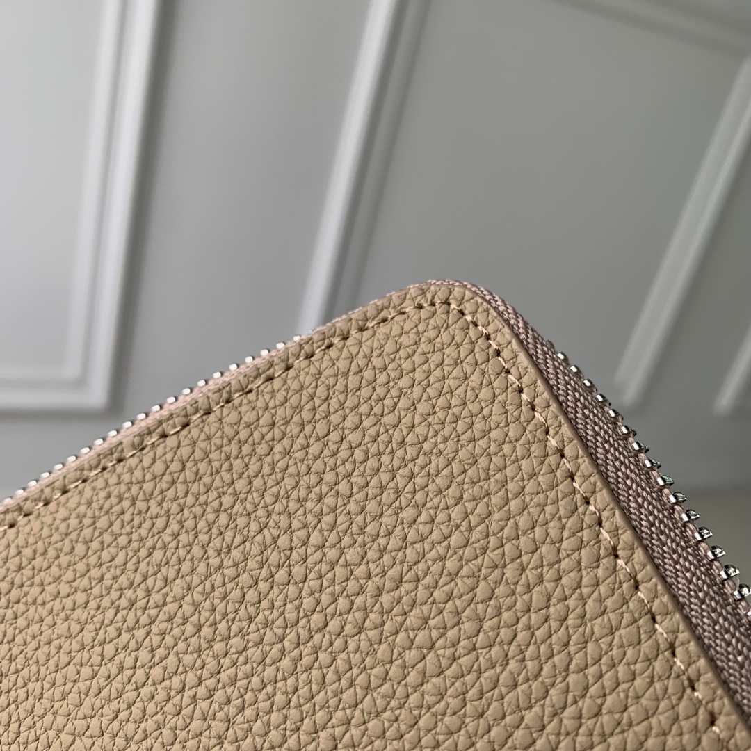 ArtsLuxury | Luxury Boutique