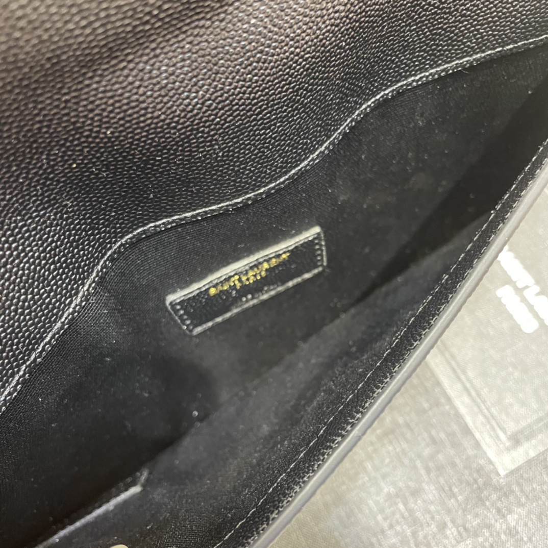 ArtsLuxury | Luxury Boutique