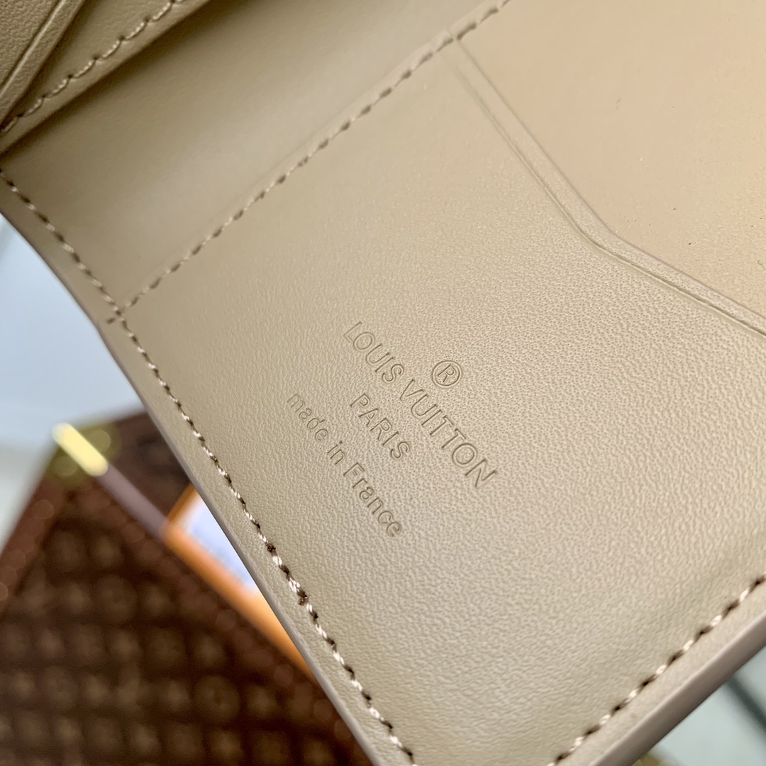 ArtsLuxury | Luxury Boutique