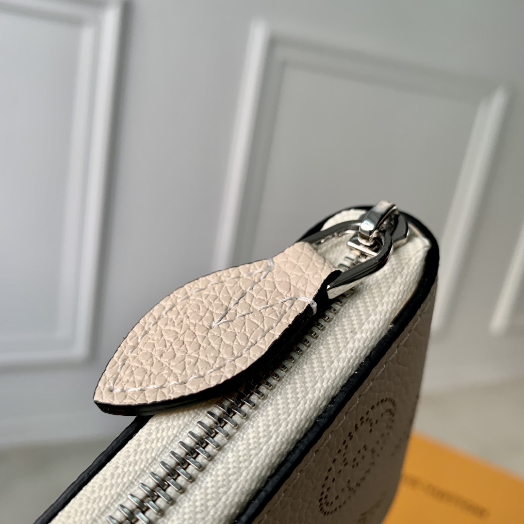 ArtsLuxury | Luxury Boutique