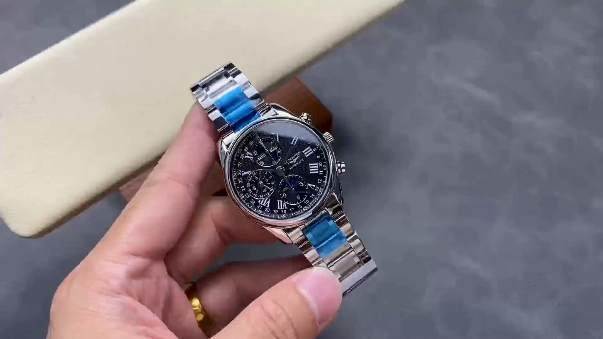 ArtsLuxury | Luxury Boutique