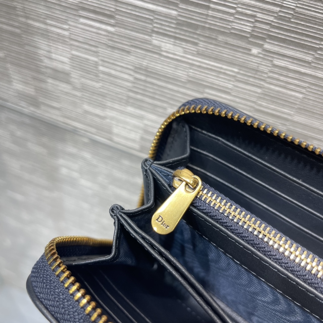 ArtsLuxury | Luxury Boutique