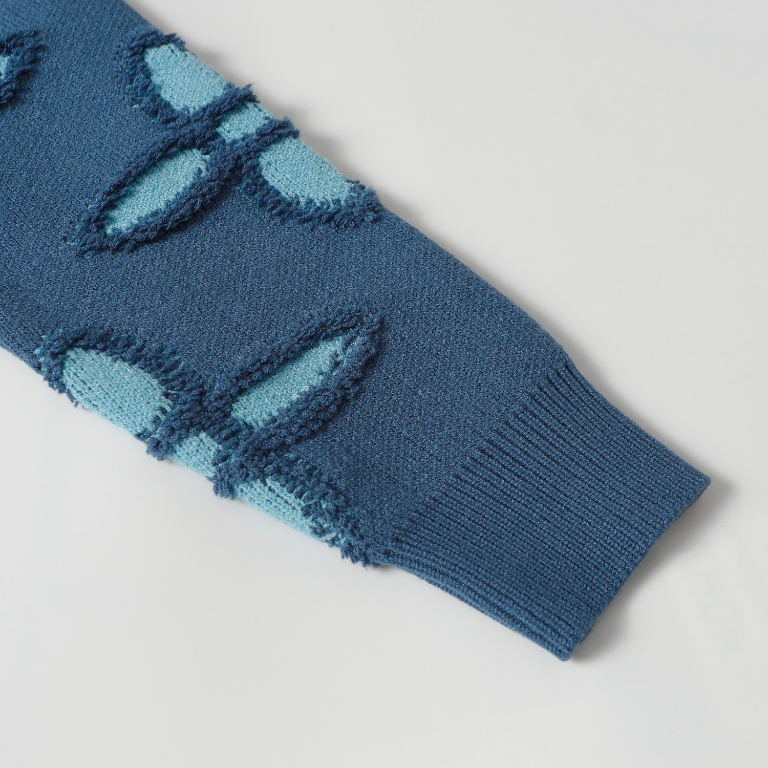 ArtsLuxury | Luxury Boutique