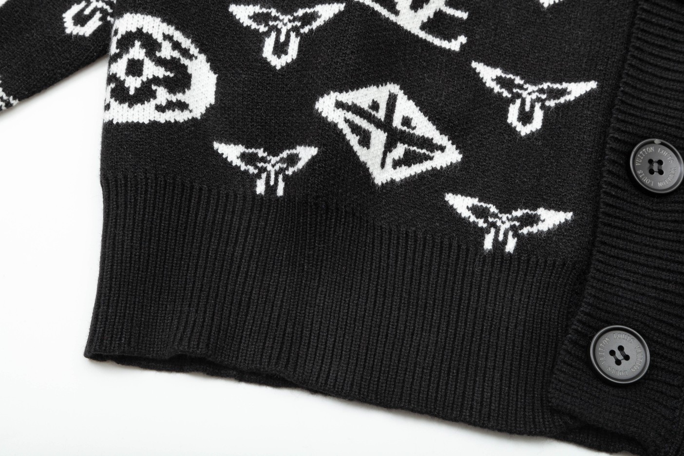 ArtsLuxury | Luxury Boutique