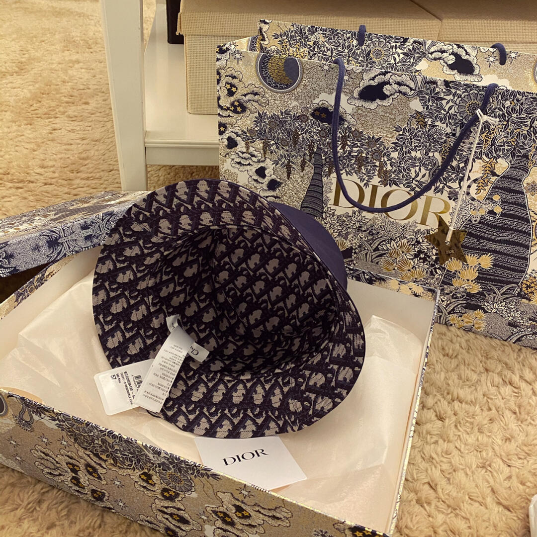 ArtsLuxury | Luxury Boutique