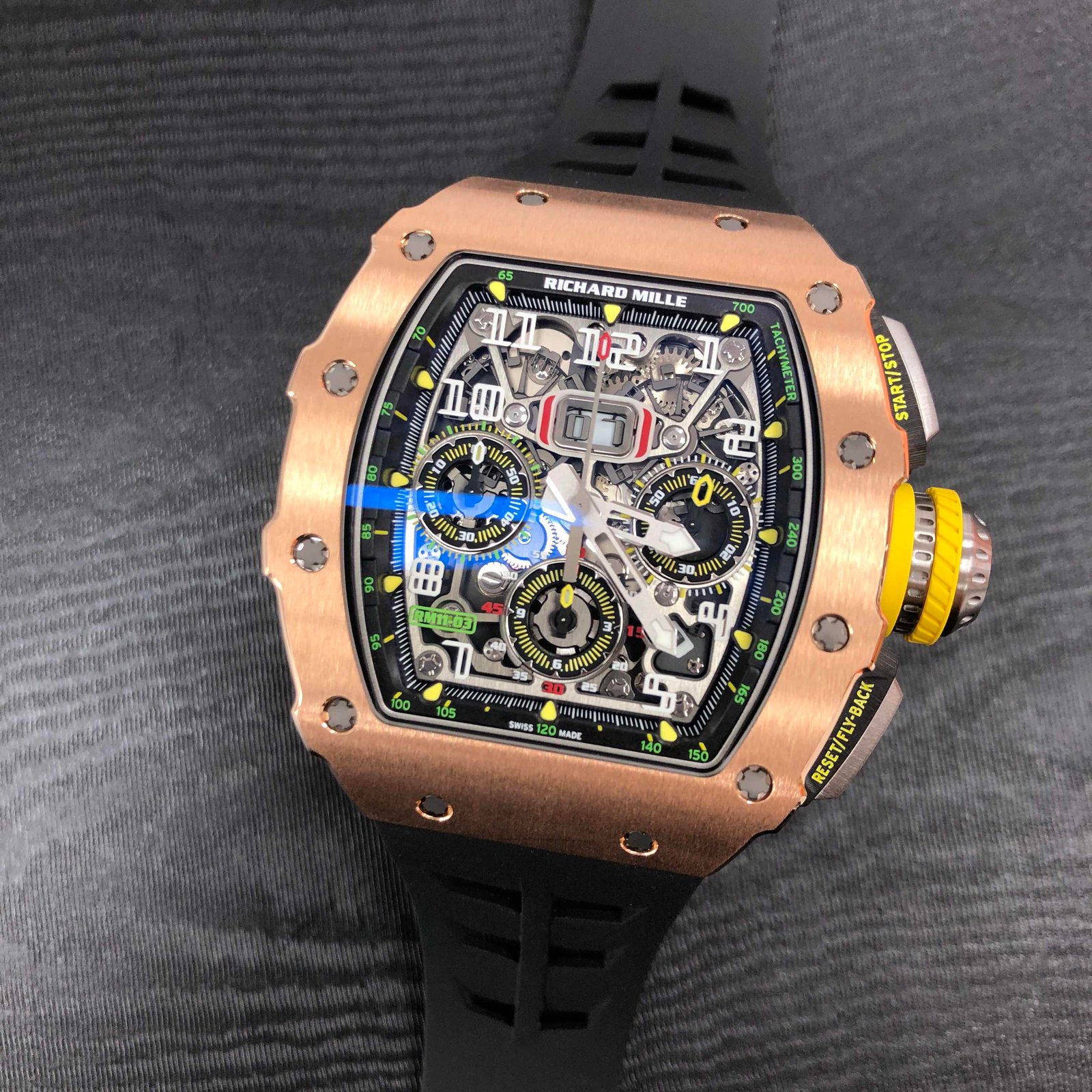 ArtsLuxury | Luxury Boutique