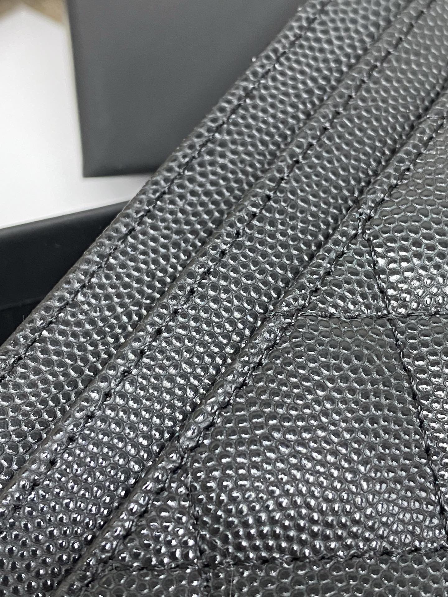 ArtsLuxury | Luxury Boutique