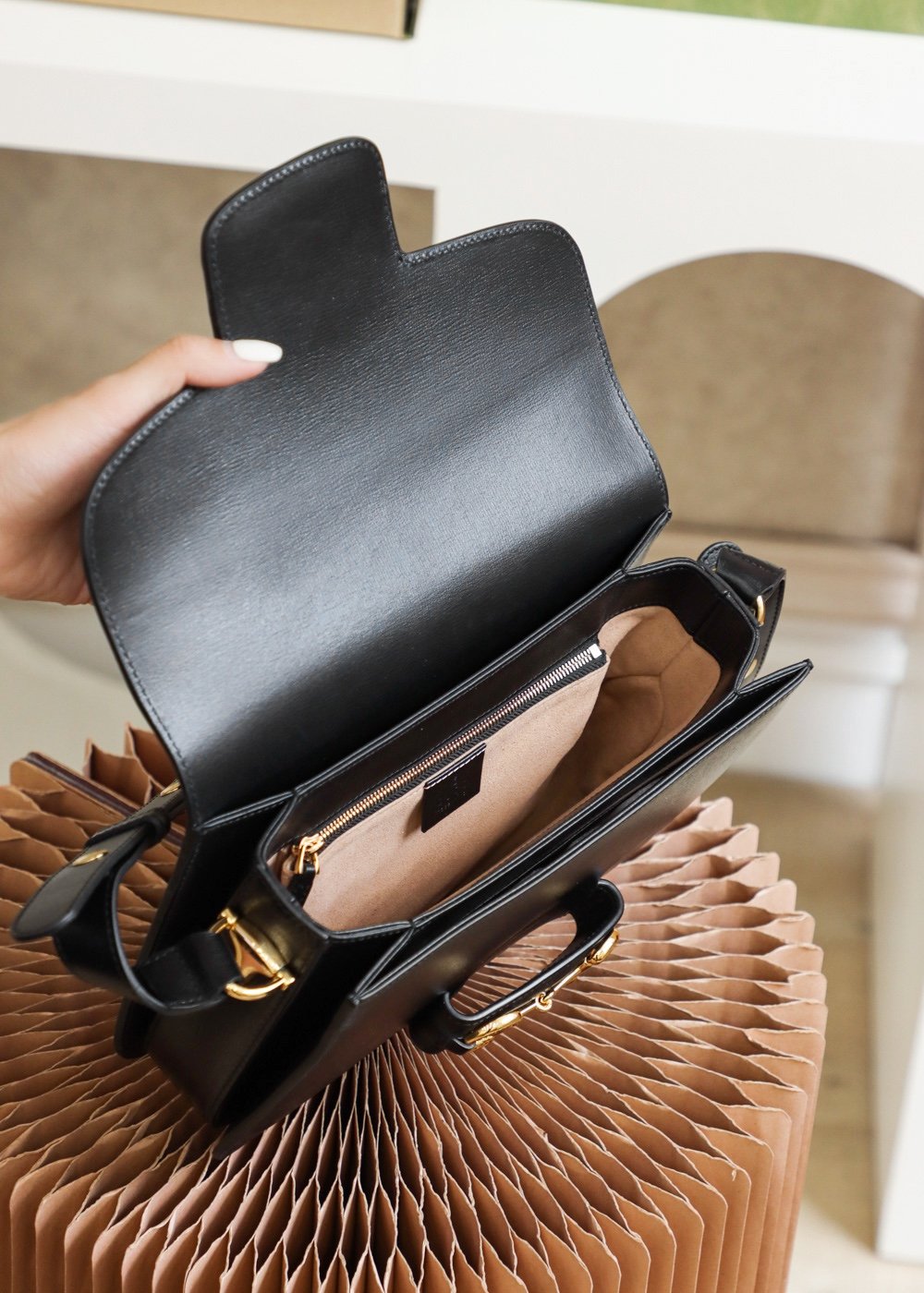 ArtsLuxury | Luxury Boutique