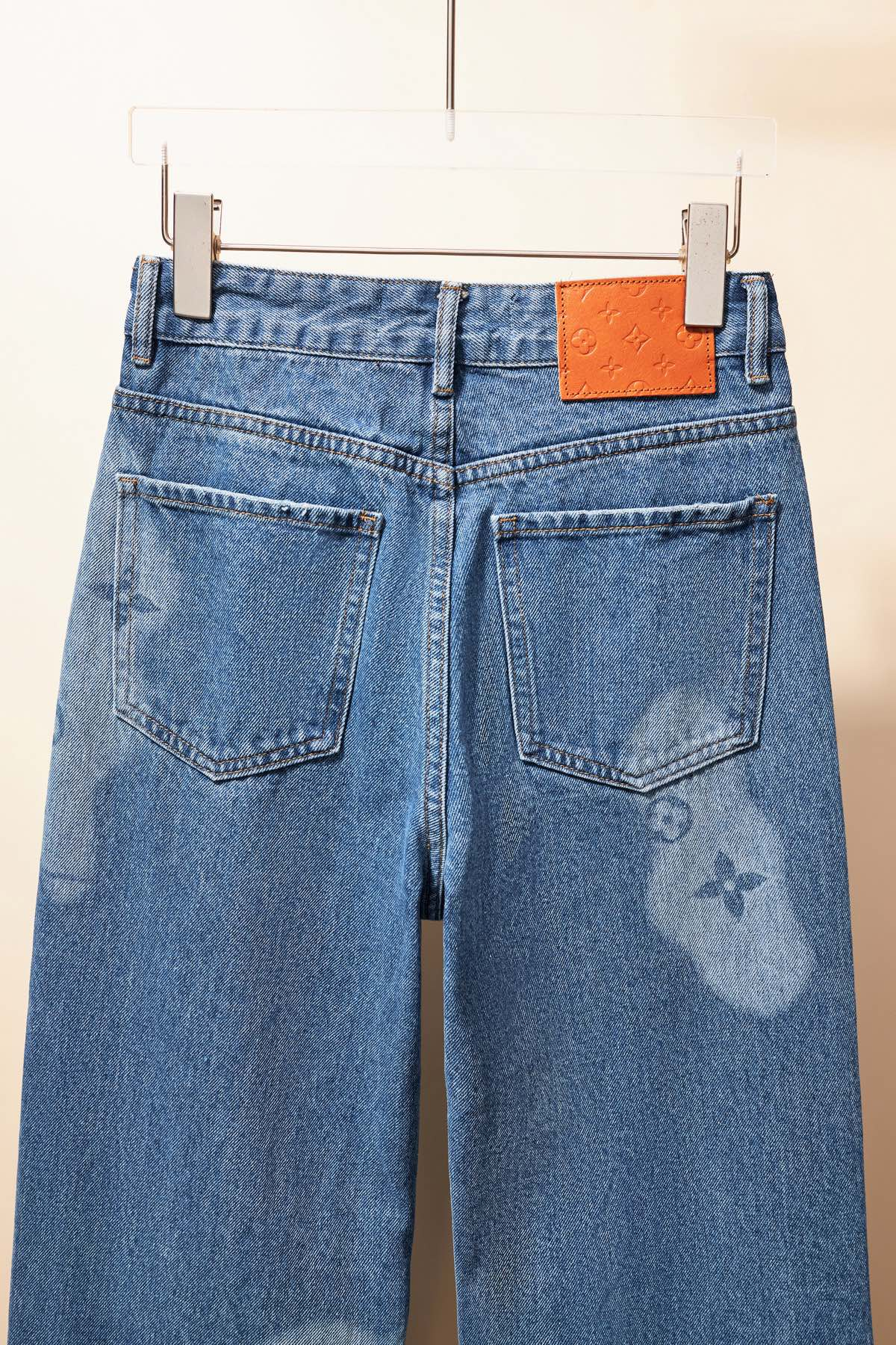 ArtsLuxury | Luxury Boutique