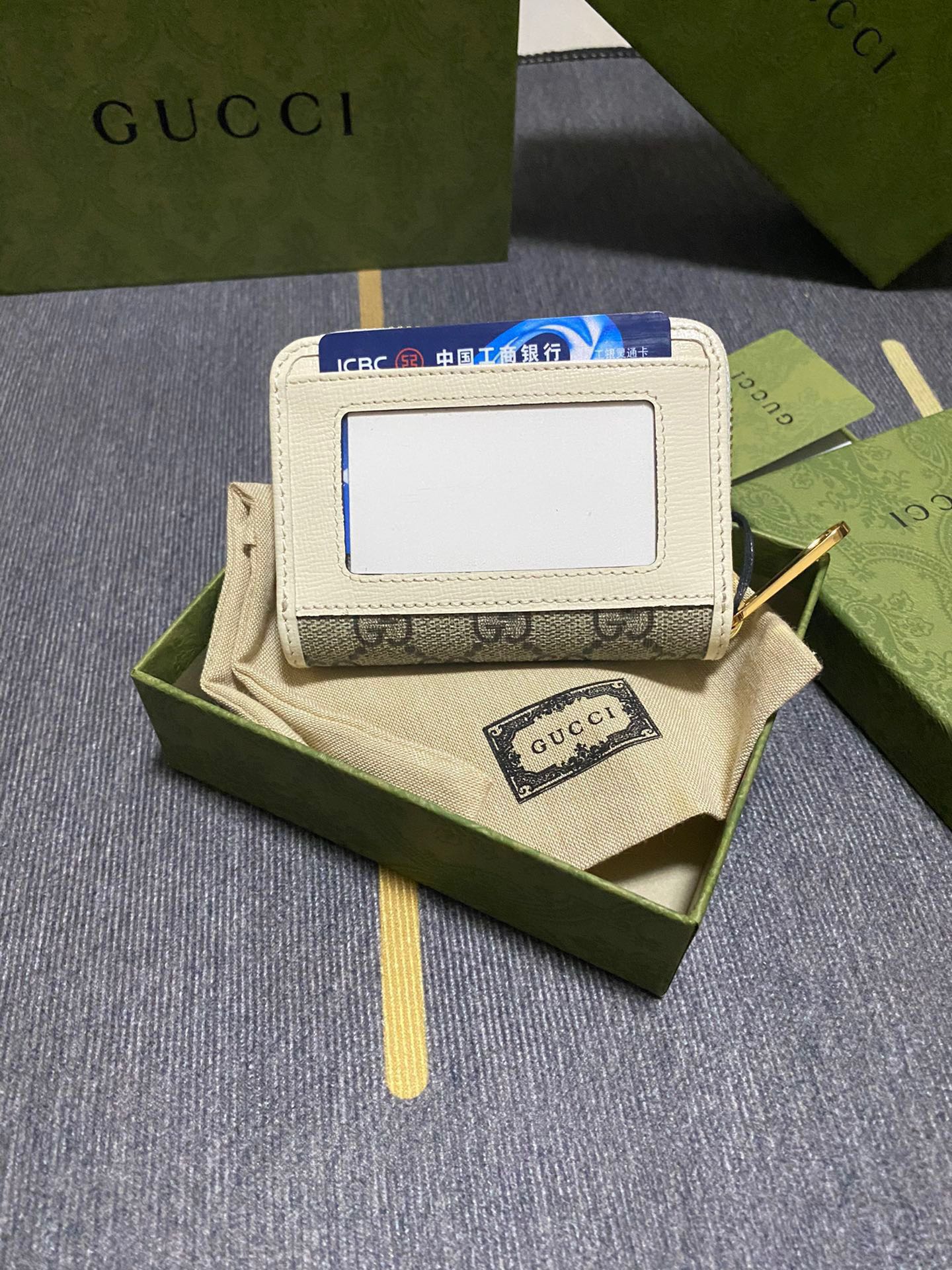 ArtsLuxury | Luxury Boutique