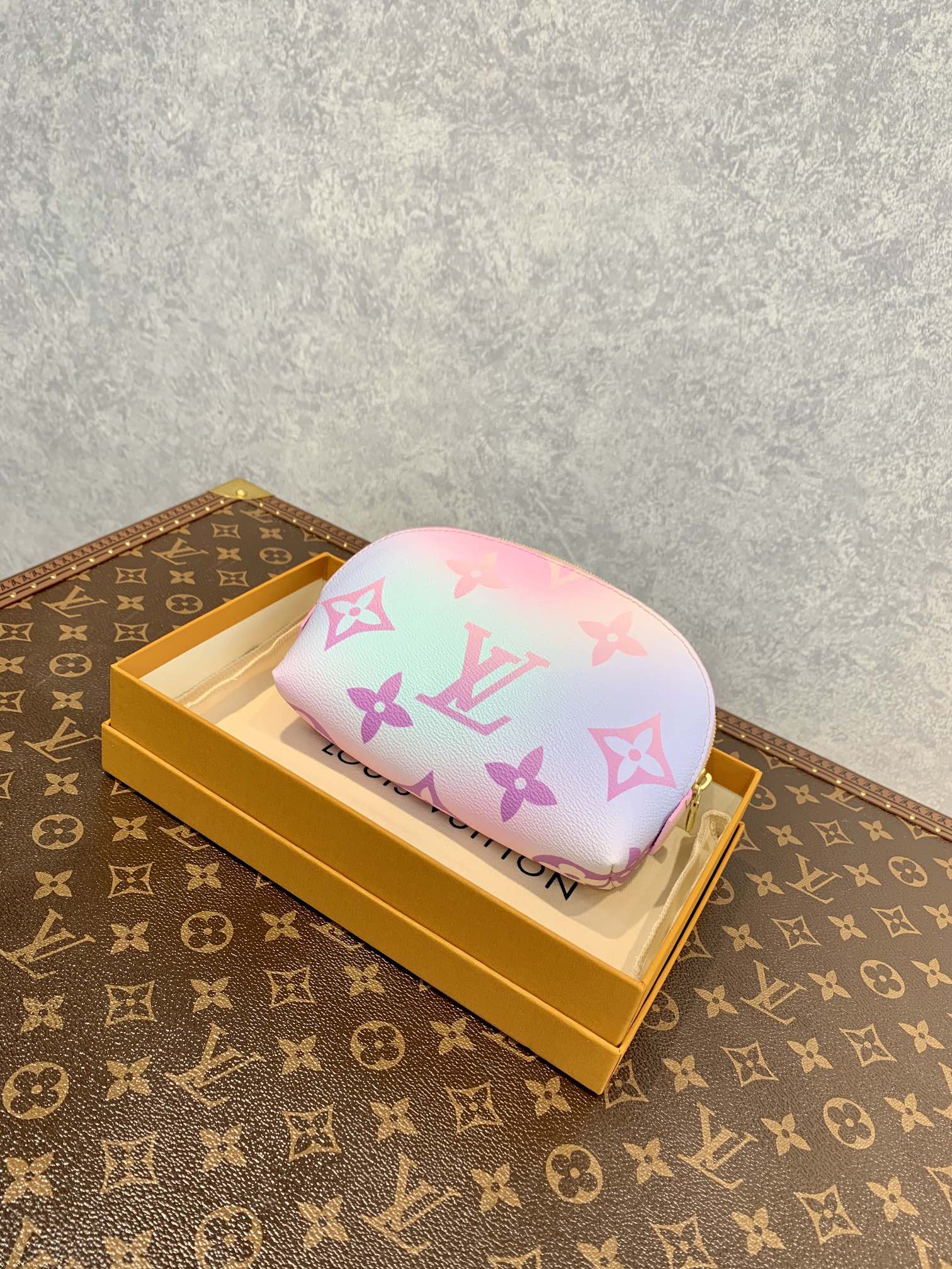 ArtsLuxury | Luxury Boutique