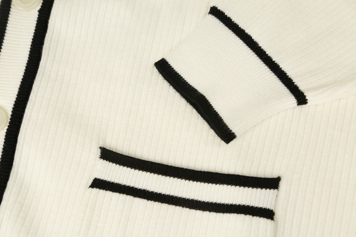 ArtsLuxury | Luxury Boutique