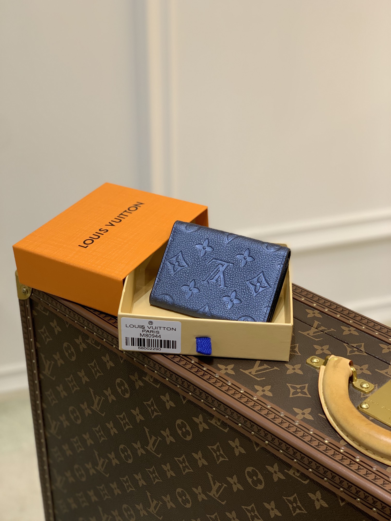 ArtsLuxury | Luxury Boutique