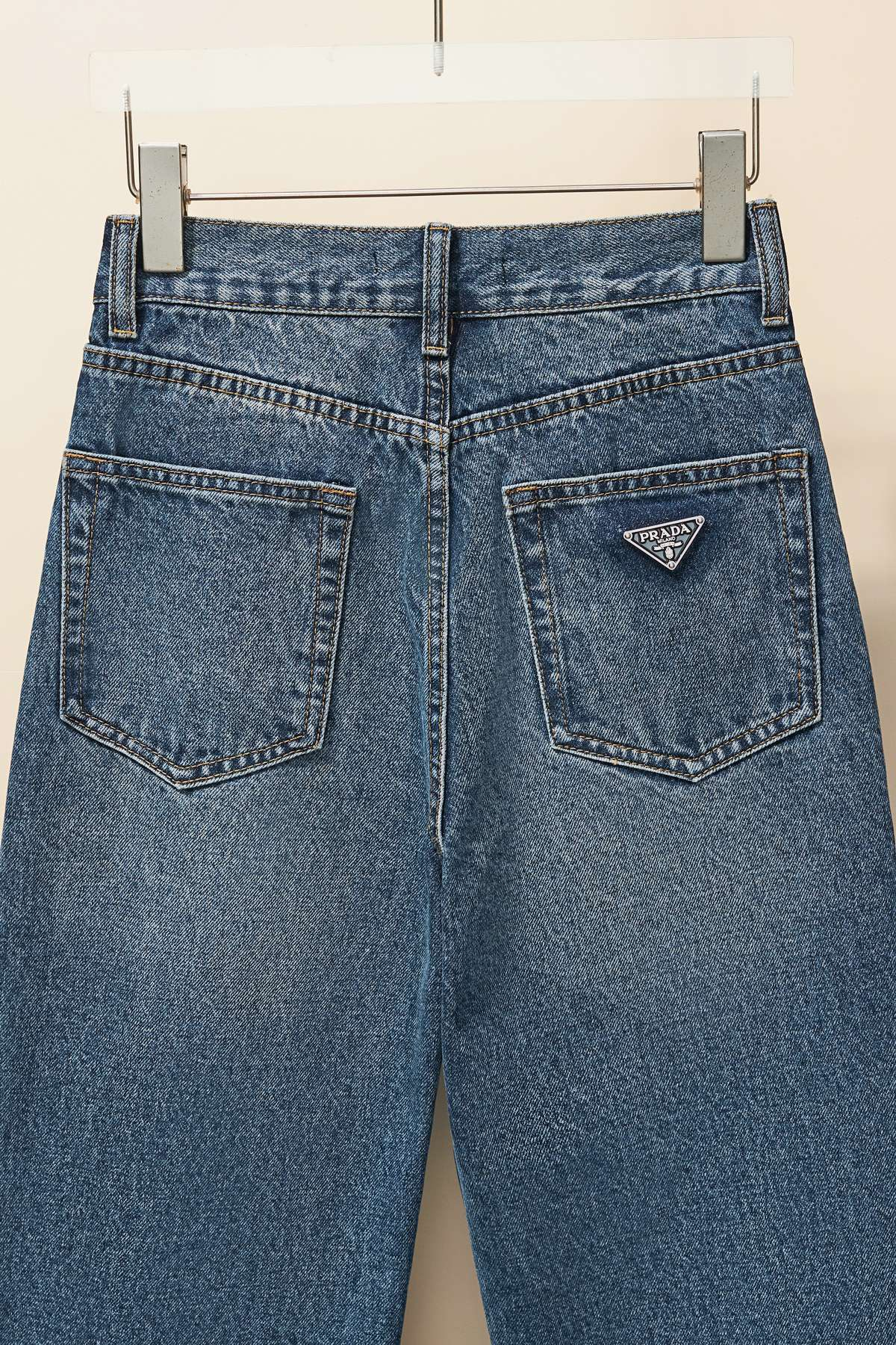 ArtsLuxury | Luxury Boutique