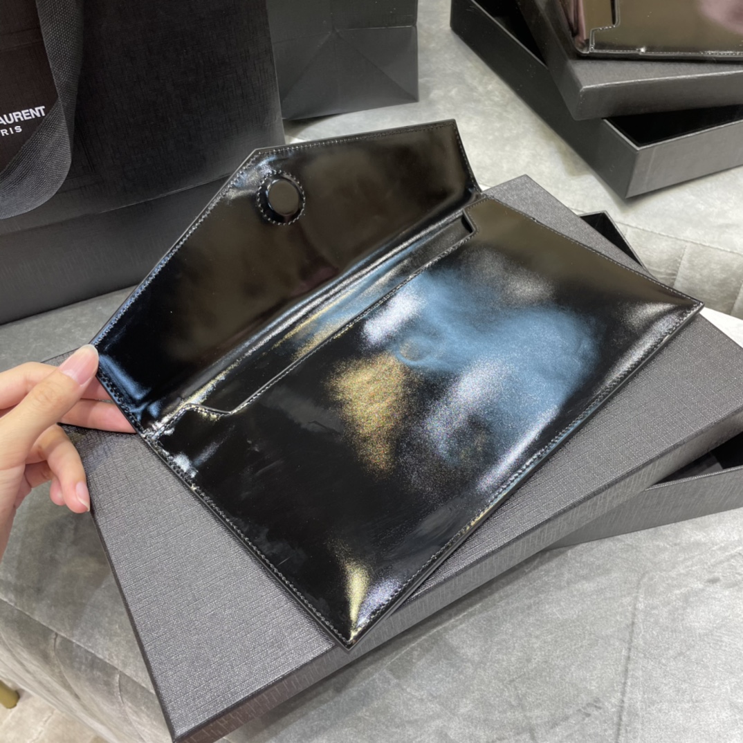 ArtsLuxury | Luxury Boutique