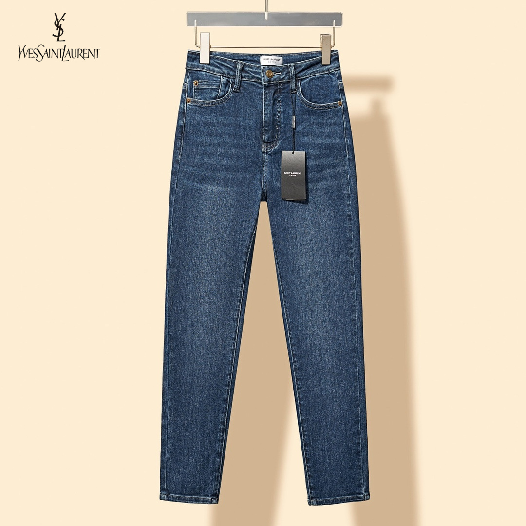 ArtsLuxury | Luxury Boutique