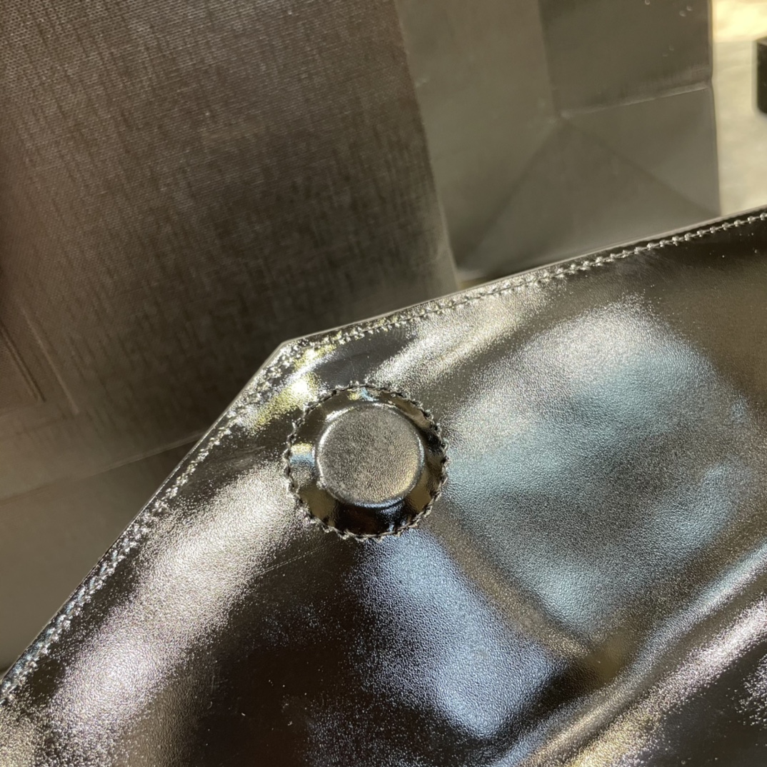 ArtsLuxury | Luxury Boutique