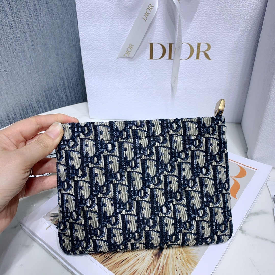 ArtsLuxury | Luxury Boutique