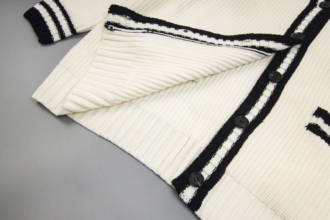 ArtsLuxury | Luxury Boutique