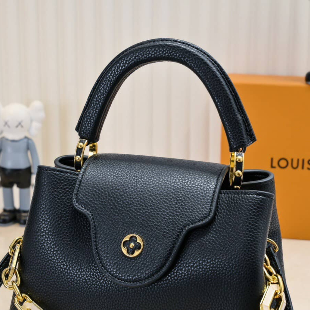 Louis Vuitton Capucines Bb Bag Black 27cm - Image 8