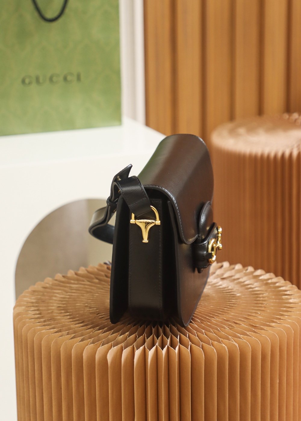 ArtsLuxury | Luxury Boutique