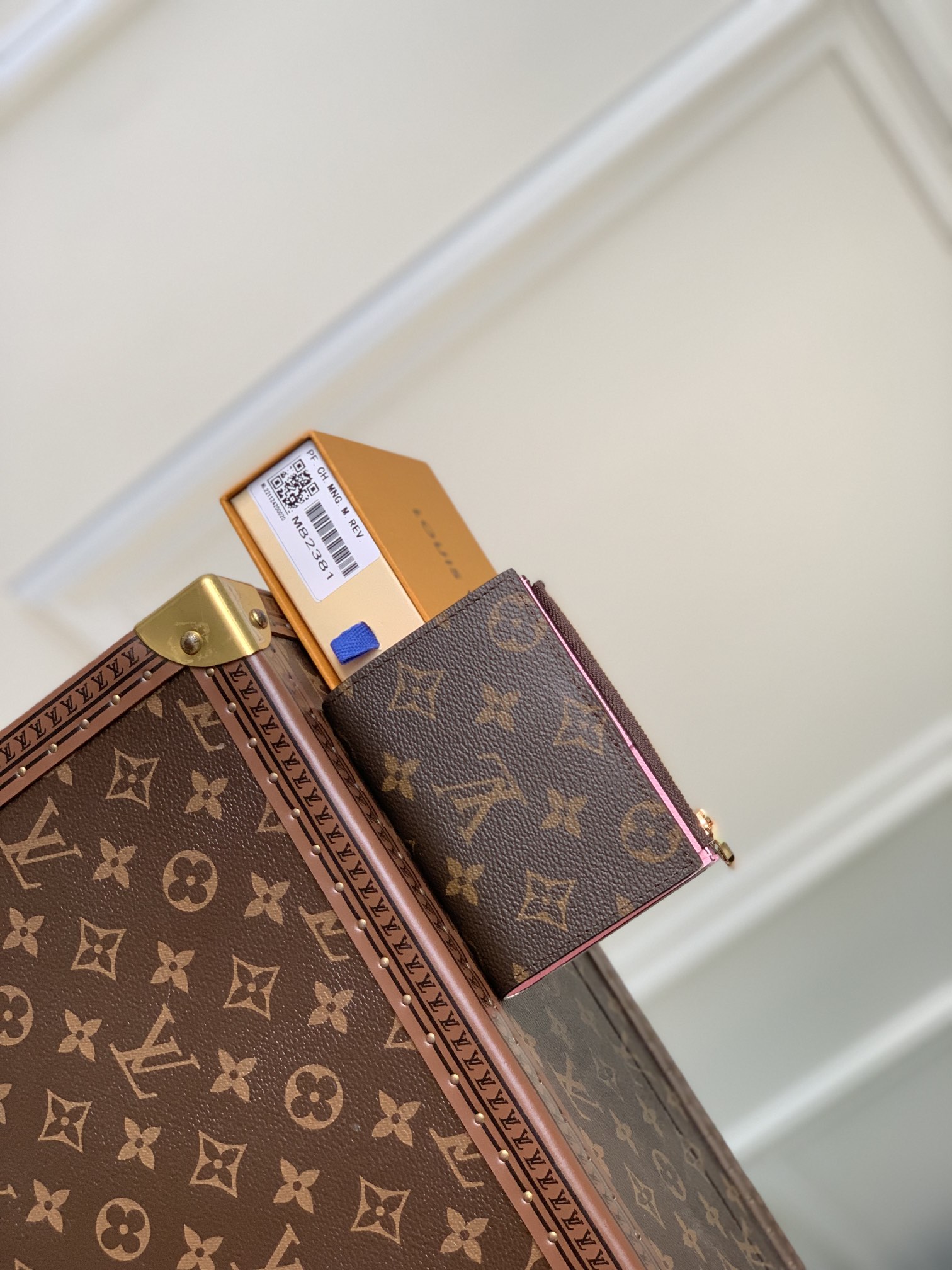 ArtsLuxury | Luxury Boutique