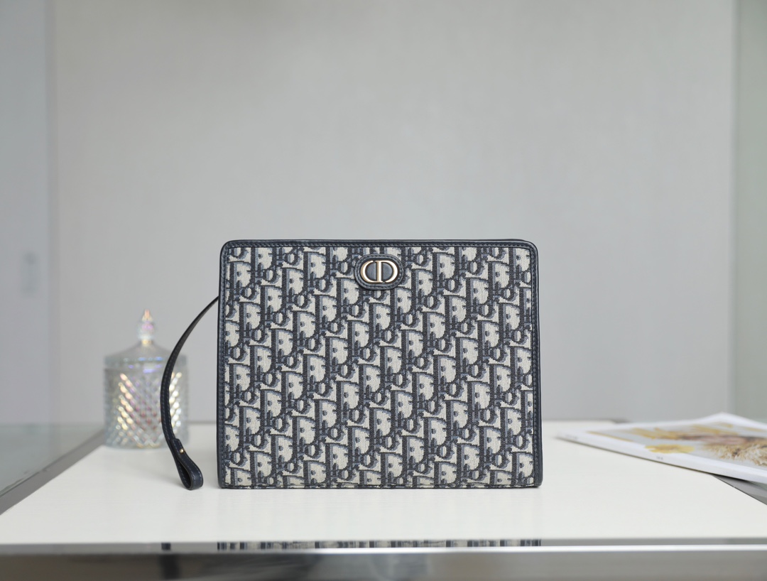 ArtsLuxury | Luxury Boutique