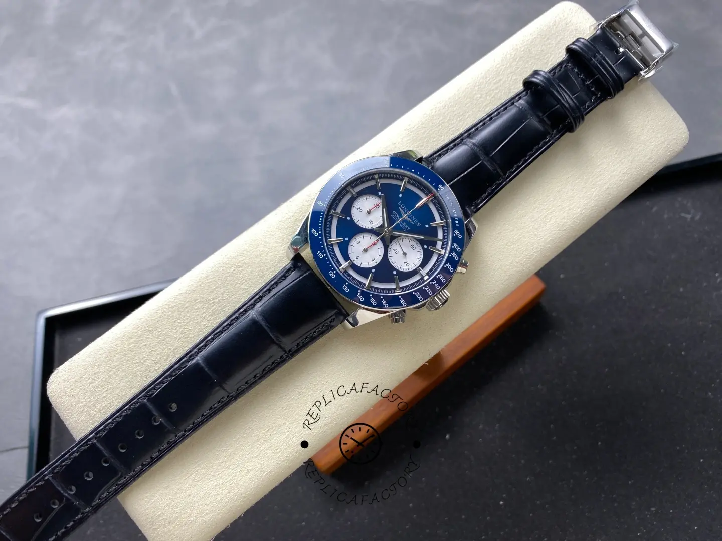 ArtsLuxury | Luxury Boutique