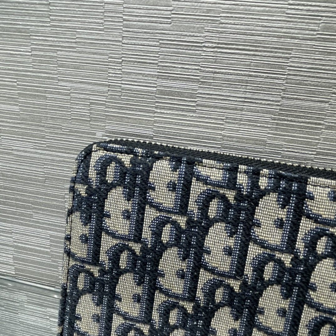 ArtsLuxury | Luxury Boutique