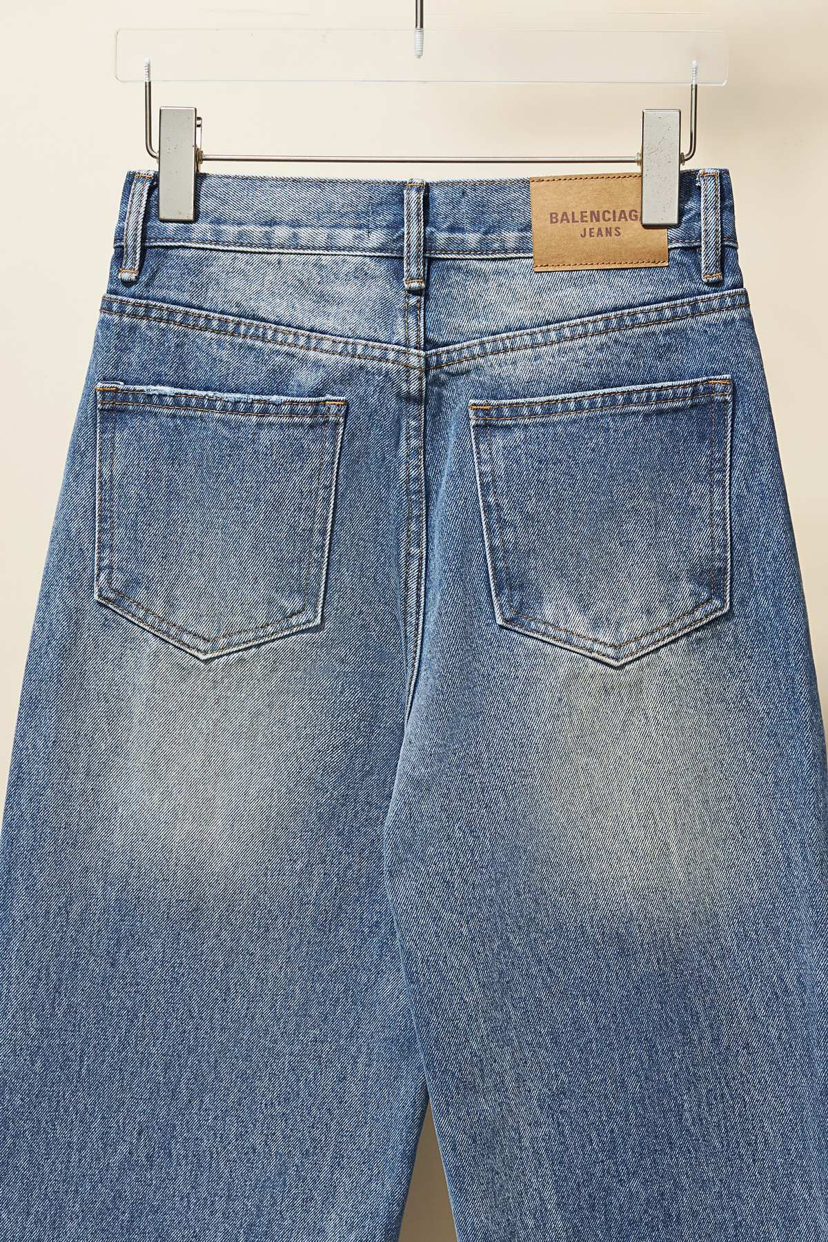 ArtsLuxury | Luxury Boutique