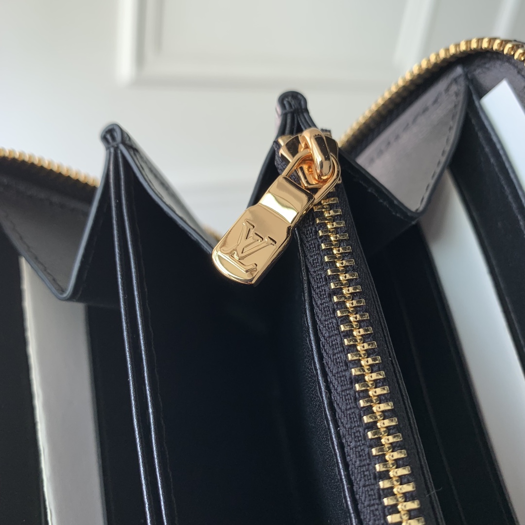 ArtsLuxury | Luxury Boutique