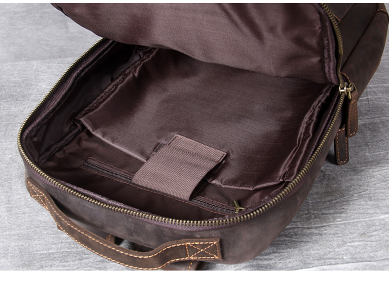 Pockets Show and Large Capacity of Leather Backpack