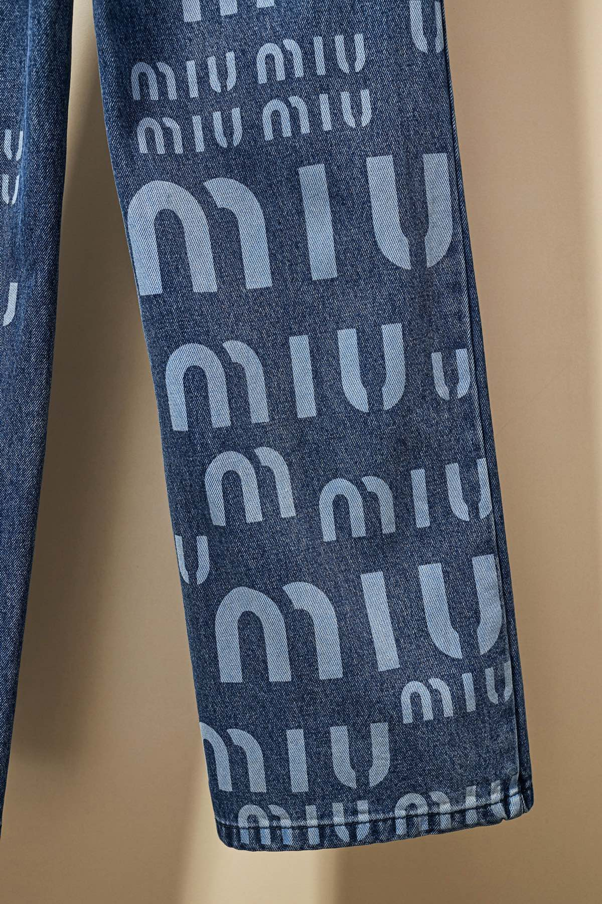 ArtsLuxury | Luxury Boutique