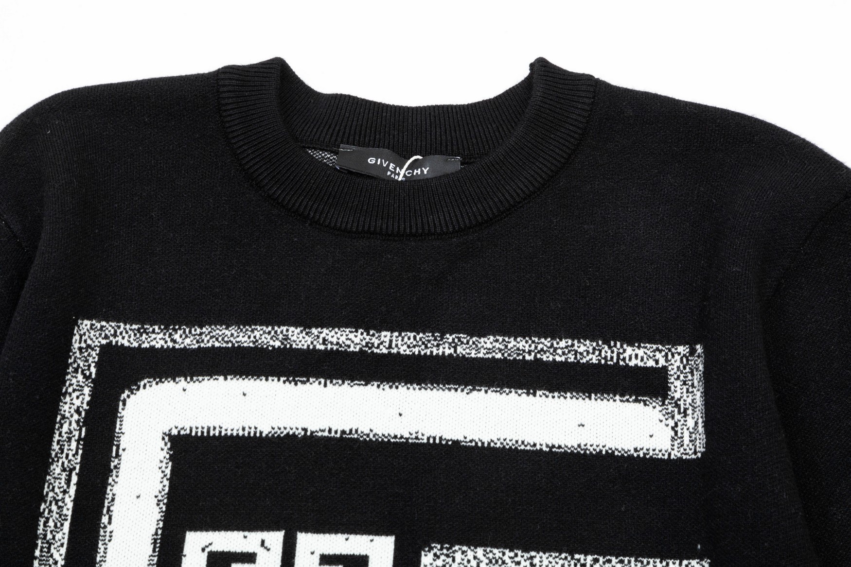 ArtsLuxury | Luxury Boutique