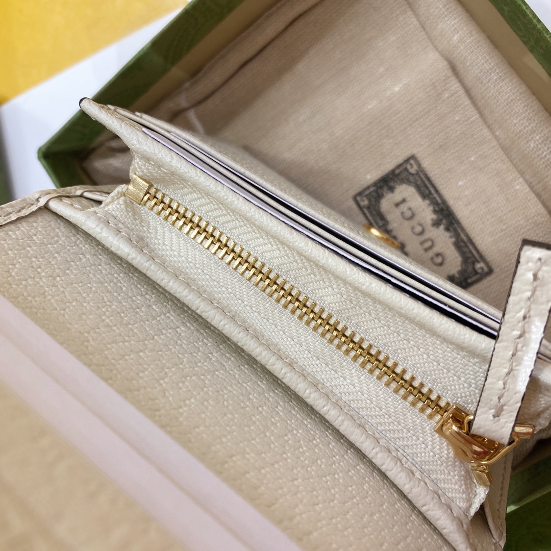 ArtsLuxury | Luxury Boutique