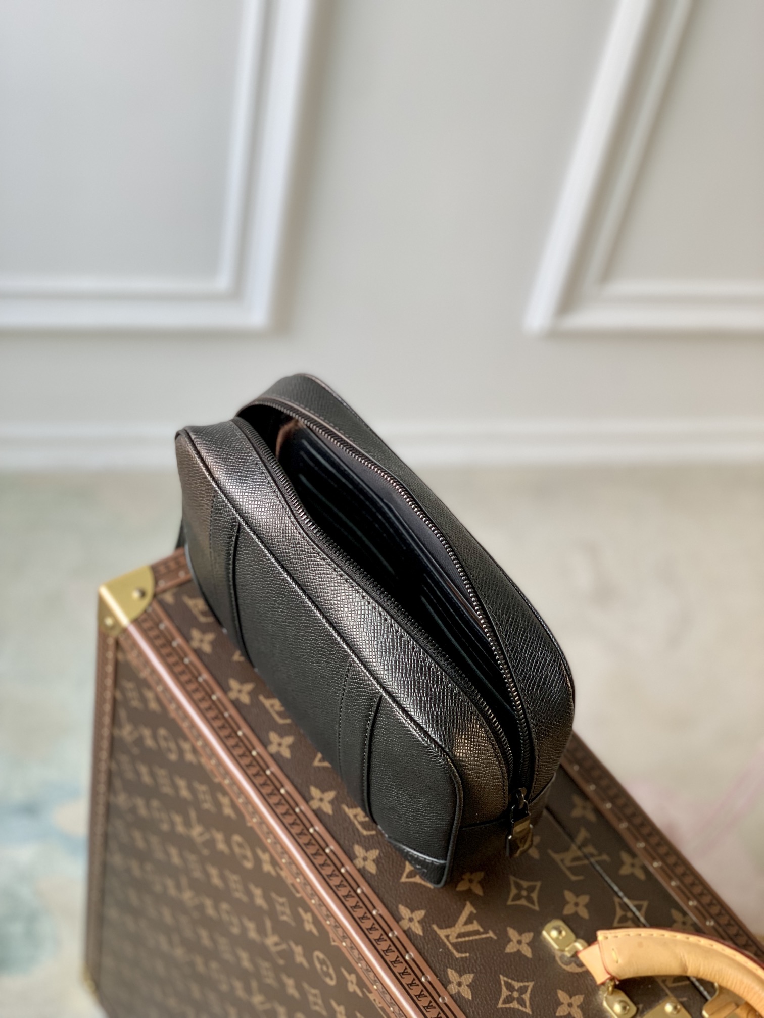 ArtsLuxury | Luxury Boutique