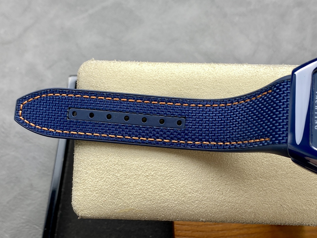 ArtsLuxury | Luxury Boutique