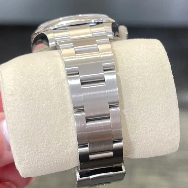 2025 Rolex Oyster Perpetual 31 Lavender 277200-0014 Listing Image 5