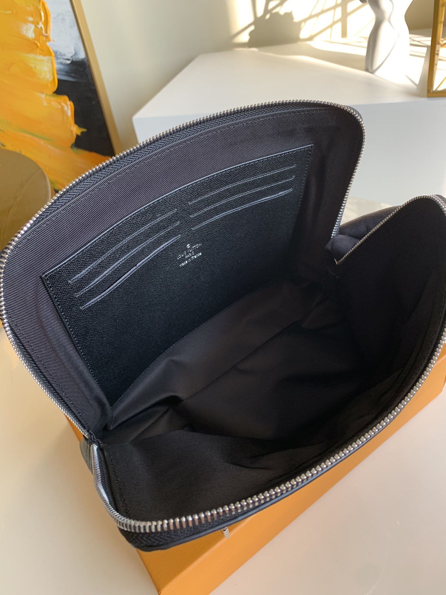 ArtsLuxury | Luxury Boutique