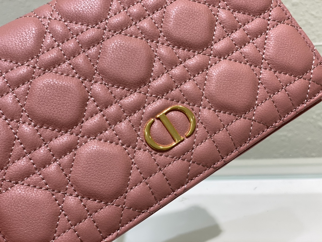 ArtsLuxury | Luxury Boutique