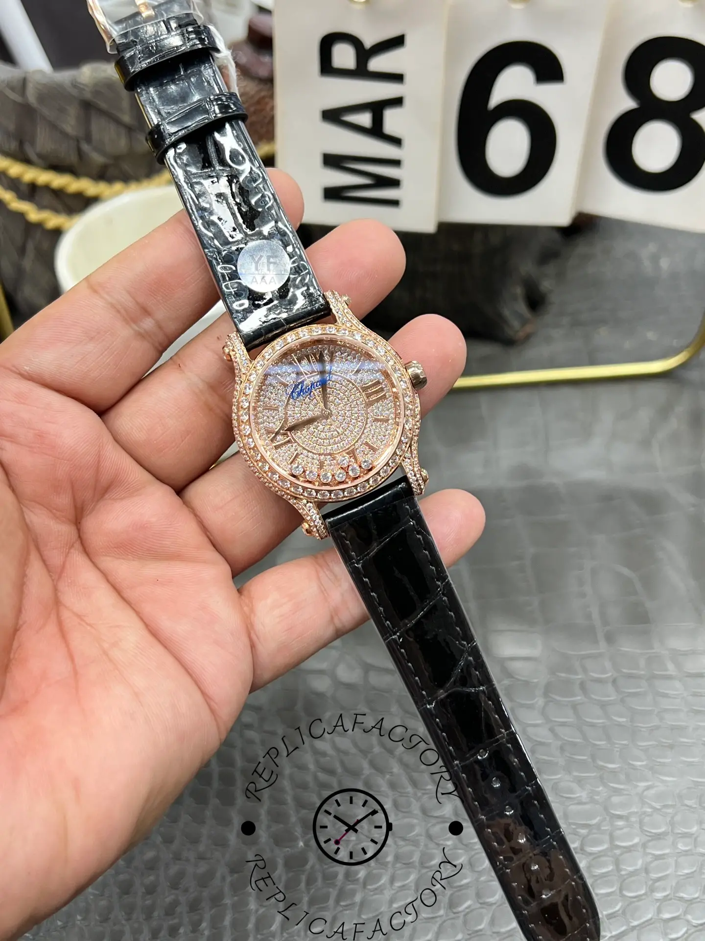 ArtsLuxury | Luxury Boutique